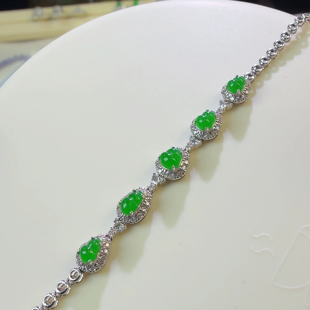 翡翠18K金镶嵌手链阳绿葫芦手链