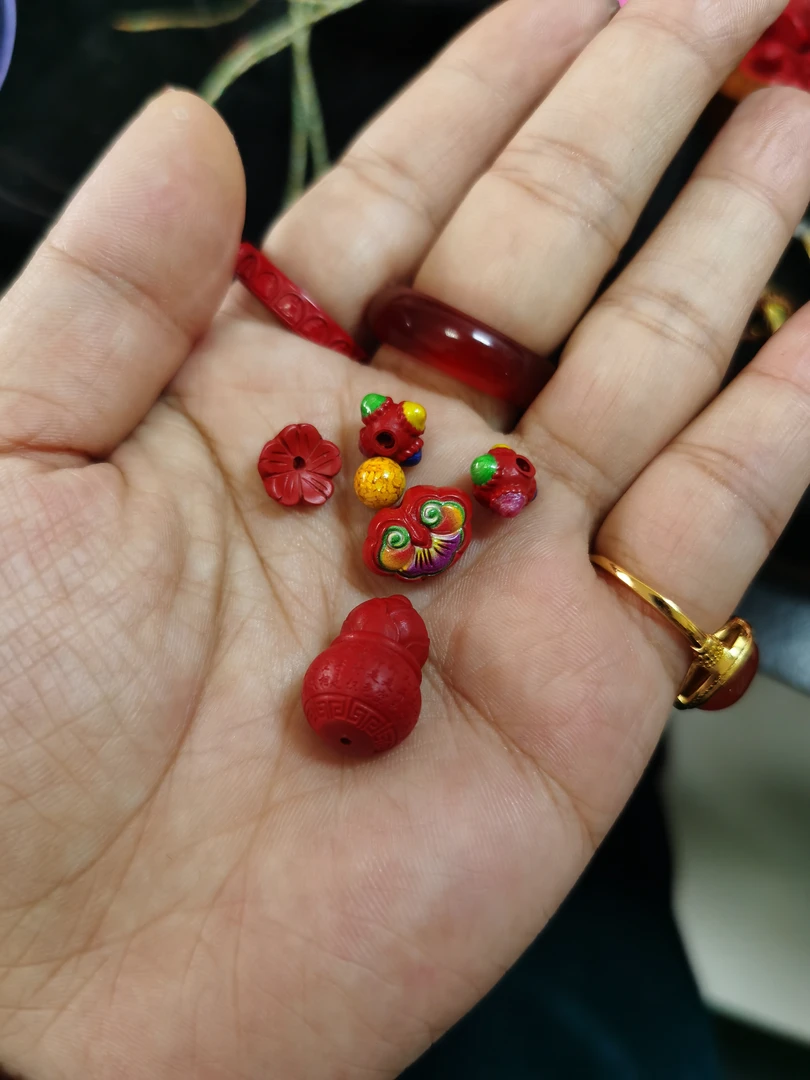 含辰砂工艺品天然辰砂朱砂红砂配饰车钥匙