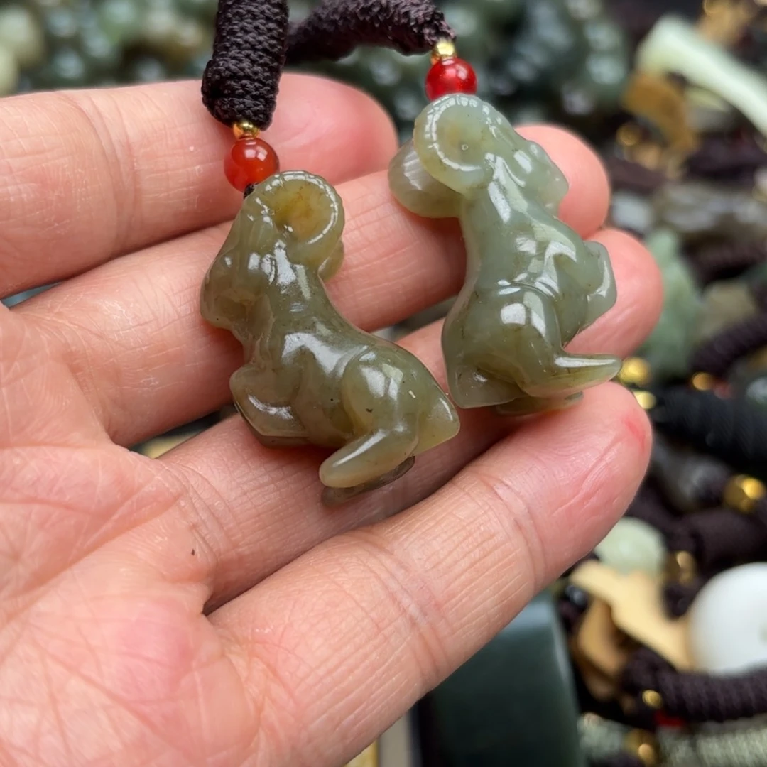 和田玉未镶嵌颈饰多样性拍一发一个