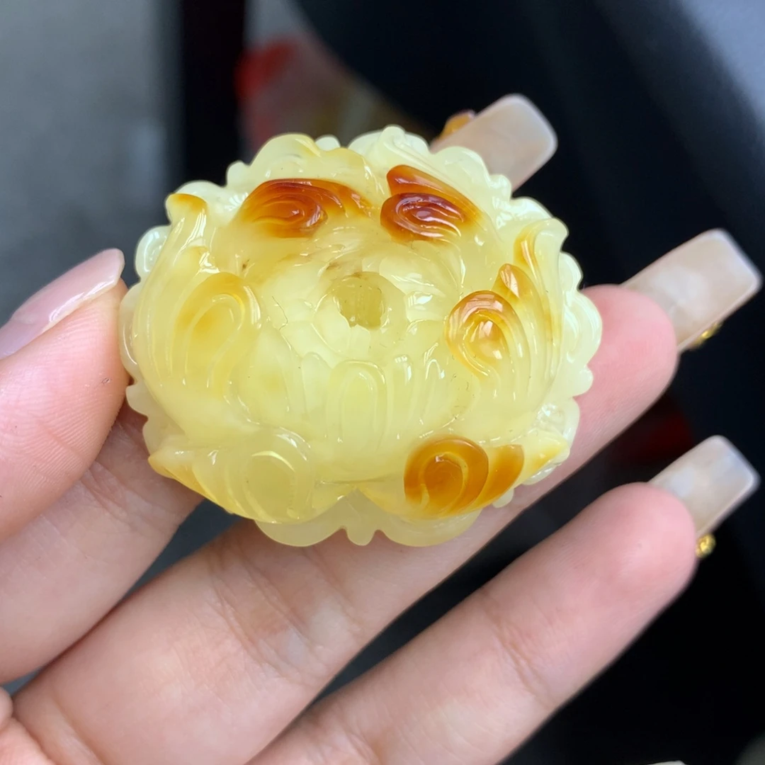 琥珀未镶嵌珠宝奇石