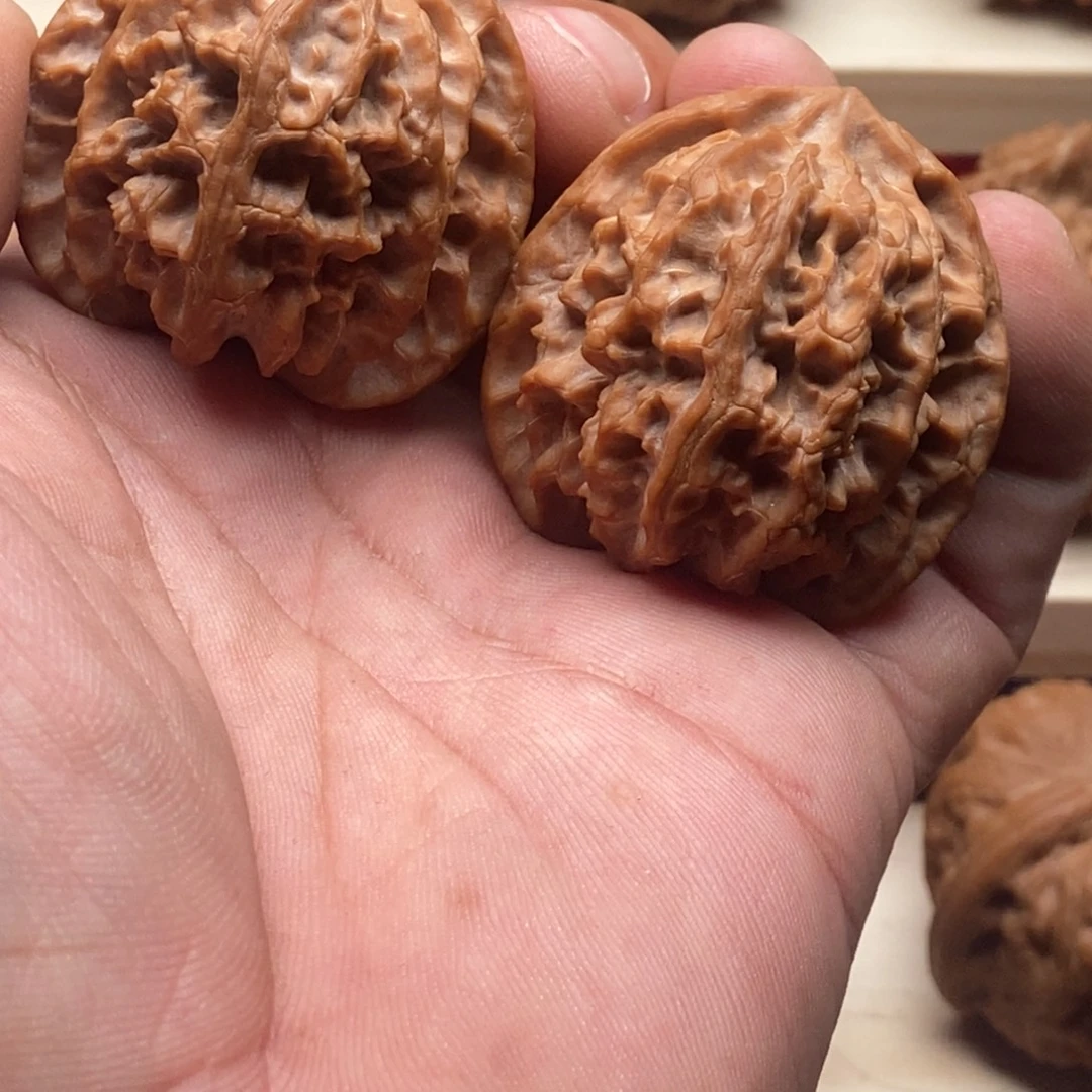 品***舎文玩核桃吊坠苹果园老树文玩