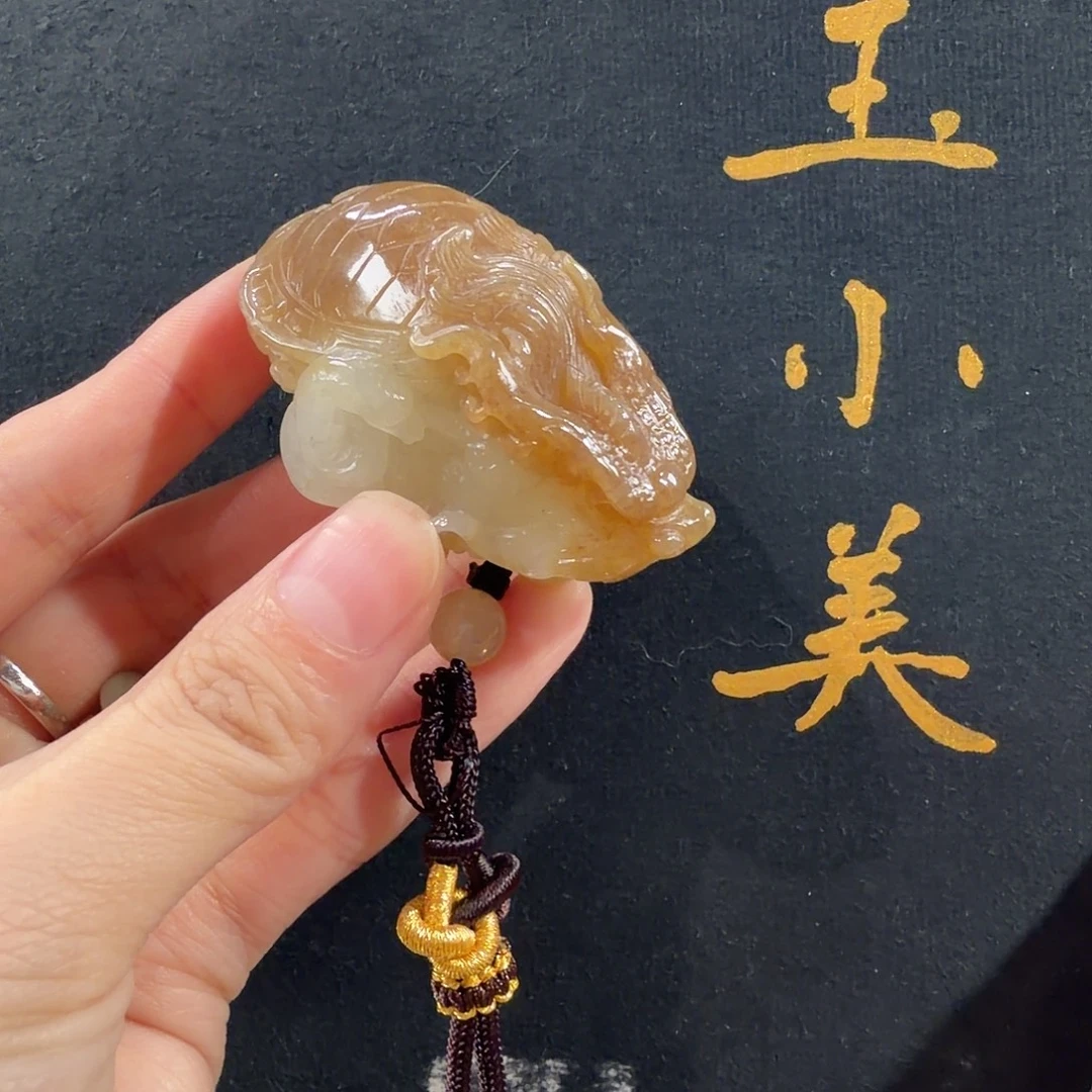 和田玉未镶嵌颈饰且末远矿