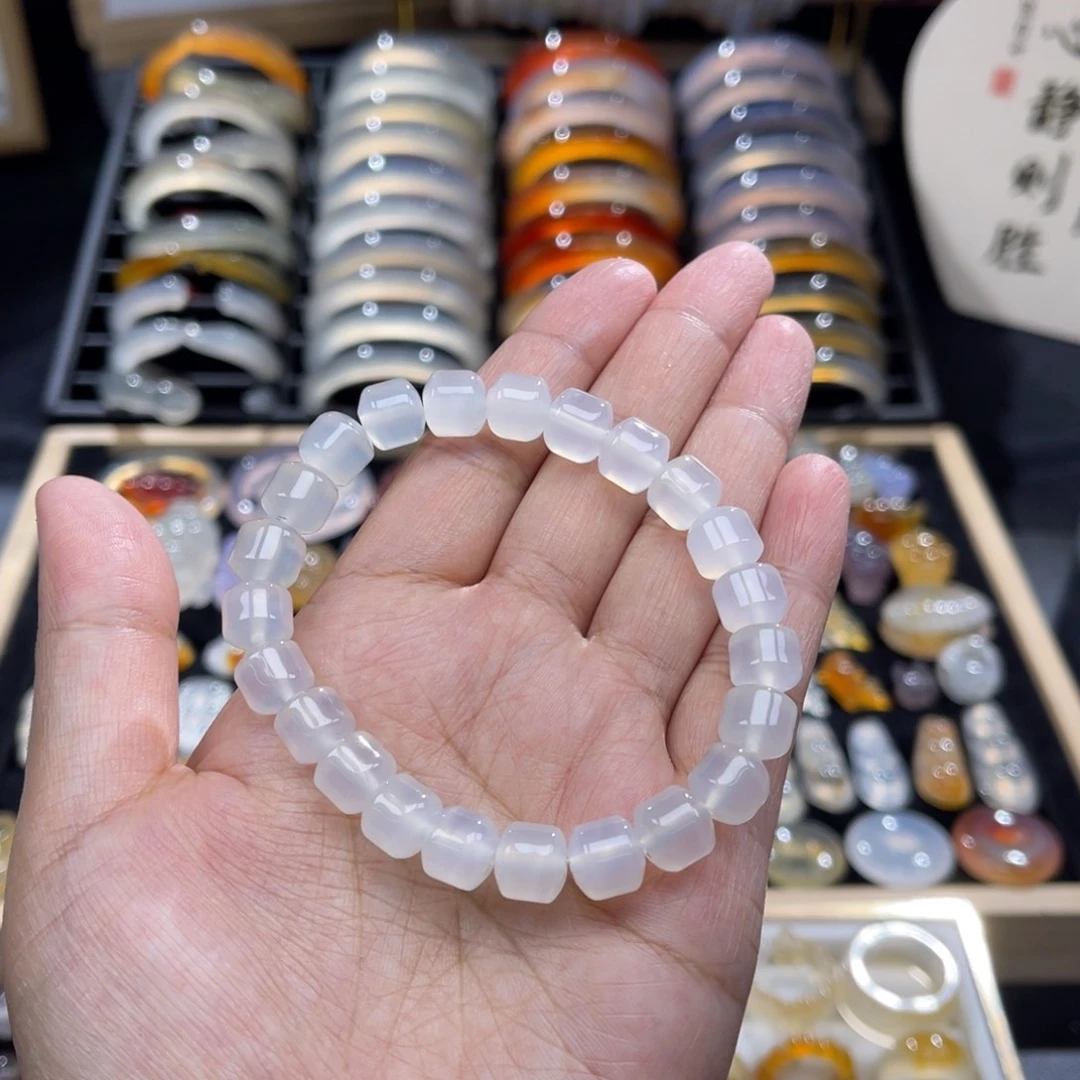 玛瑙/玉髓未镶嵌颈饰