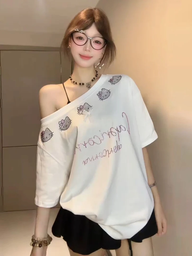 甜辣妹烫钻可爱斜肩短袖T恤女夏季设计感小众宽松露肩黑色上衣ins