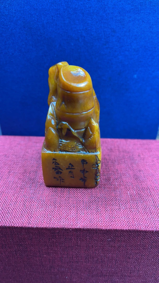 寿山石老田黄竹节