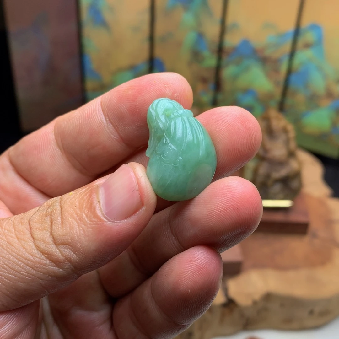 定制翡翠未镶嵌翡翠
