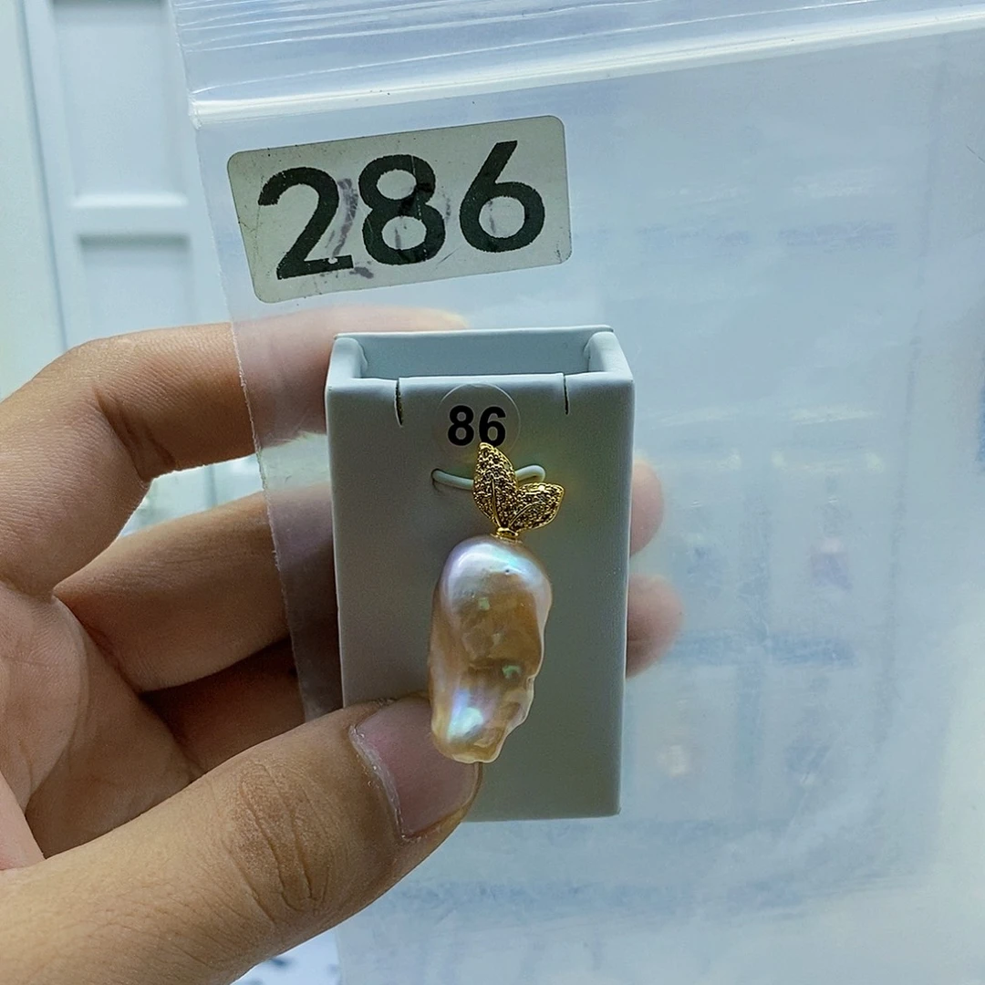 颈饰合金淡水珍珠