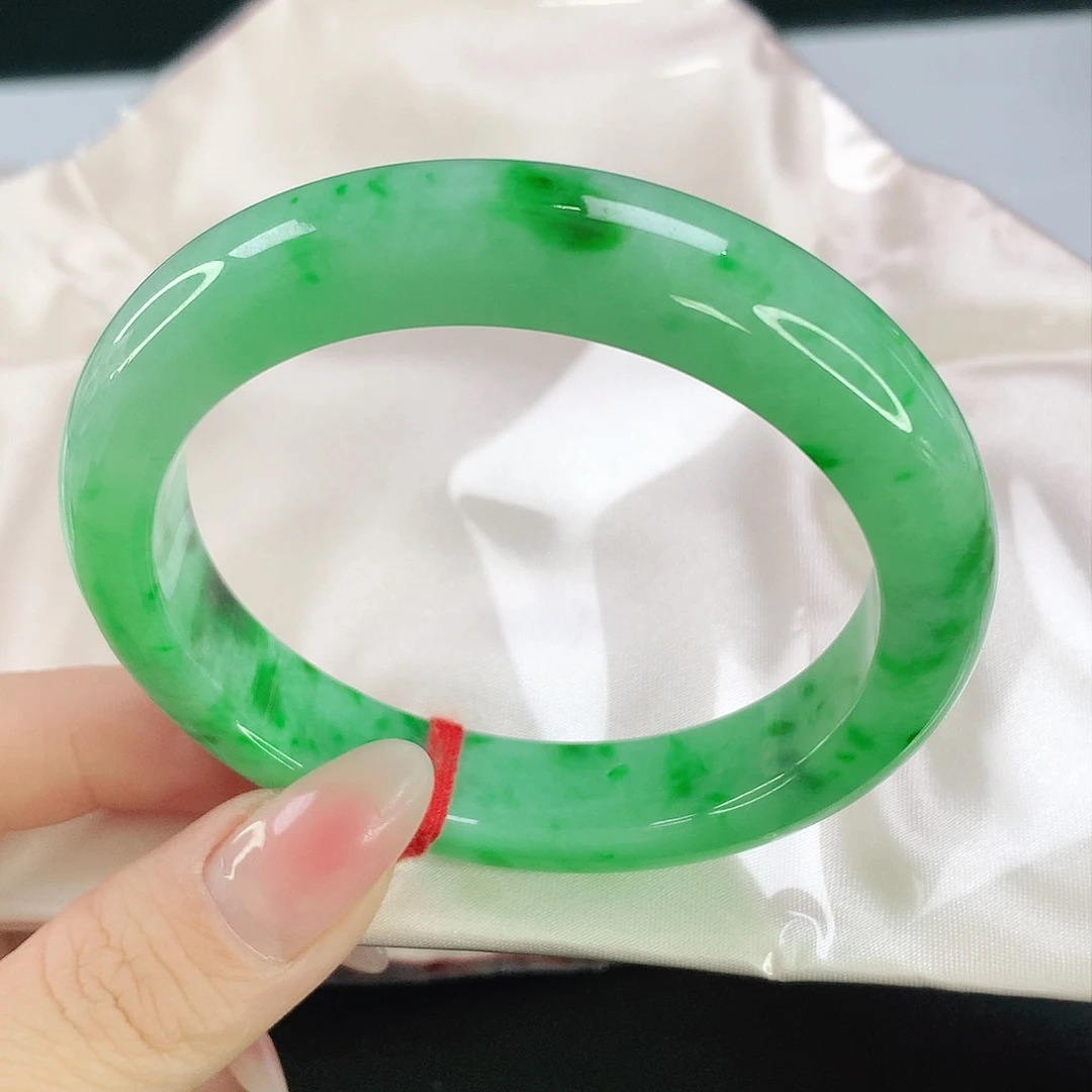 未镶嵌手镯翡翠847