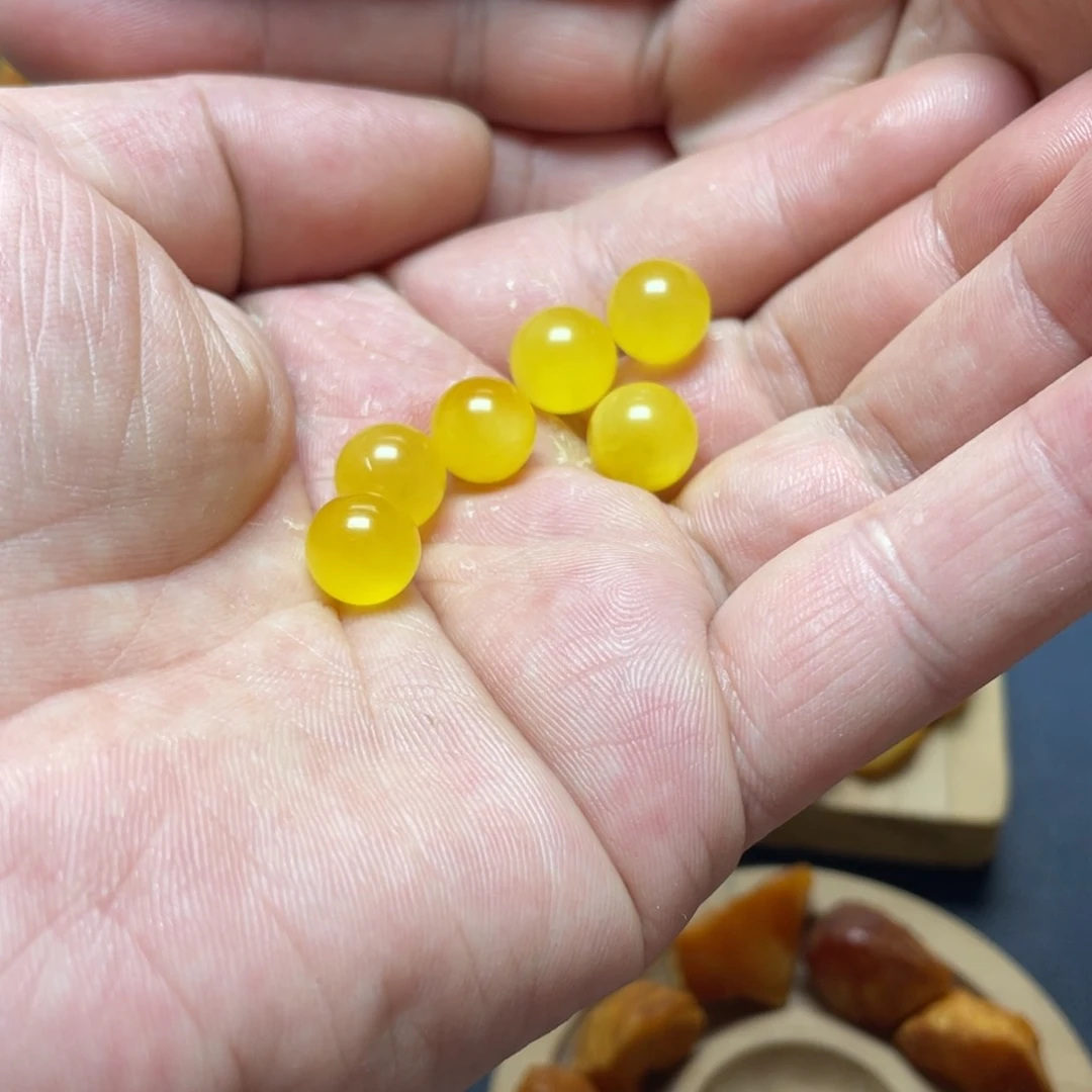 定制琥珀未镶嵌?*功蜜蜡直发