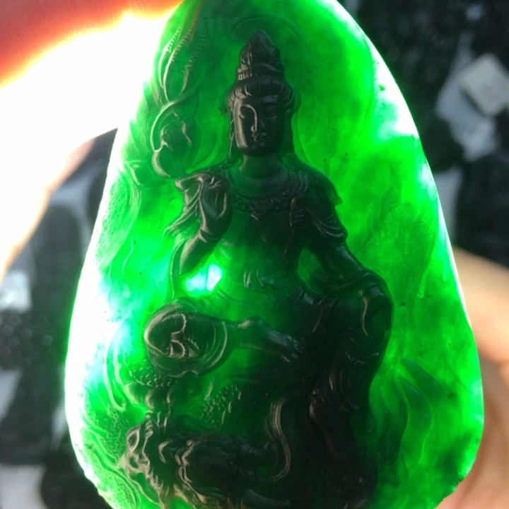 定制翡翠未镶嵌御龙观音