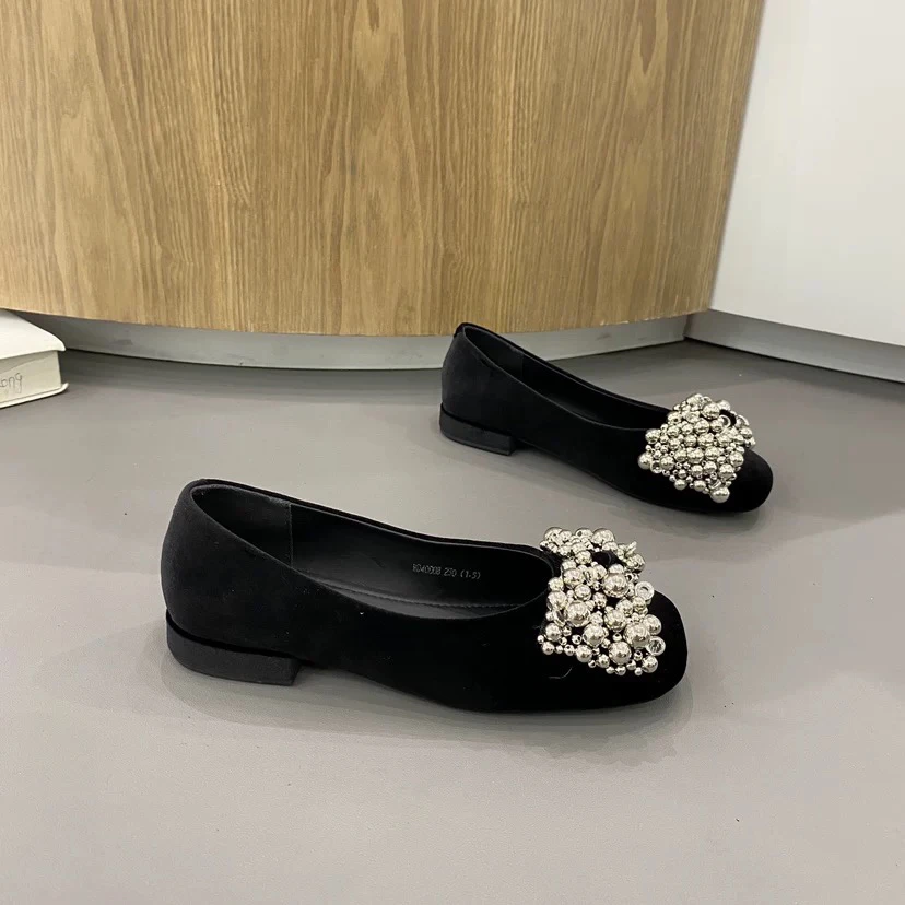 2025春秋新款浅口圆头钉珠方根百搭软底软面时尚女鞋