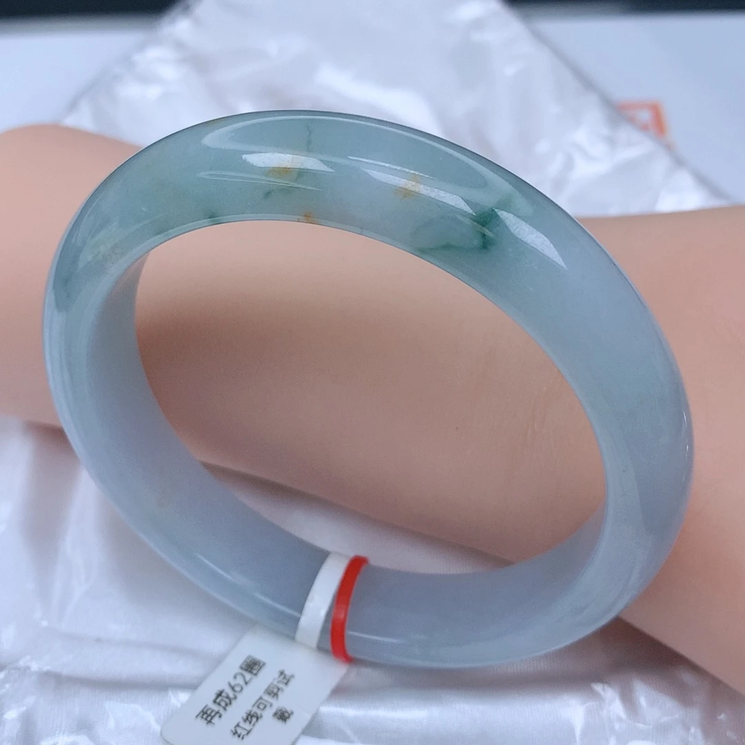 【闪购商品】未镶嵌手镯翡翠，62