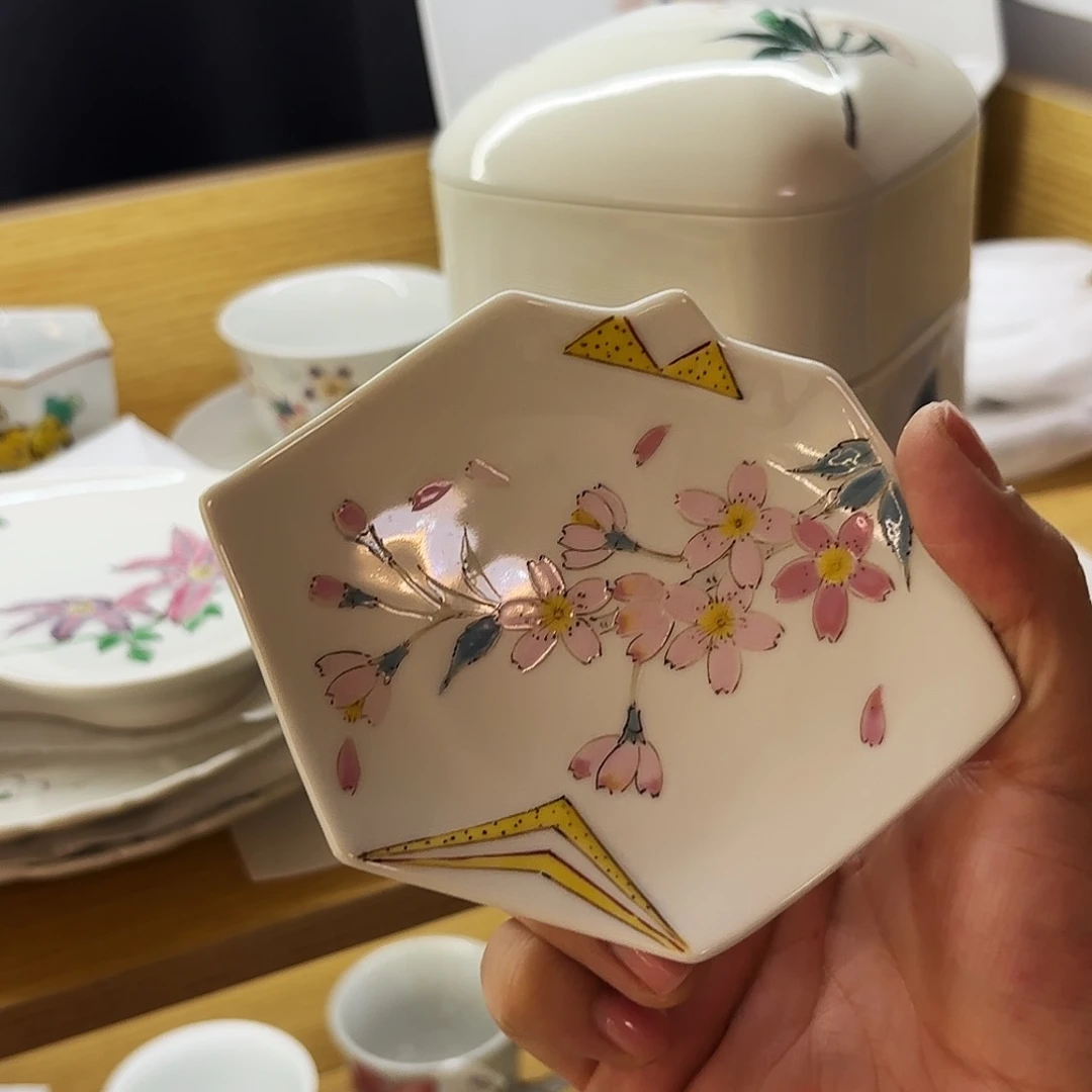 瓷         平野由佳