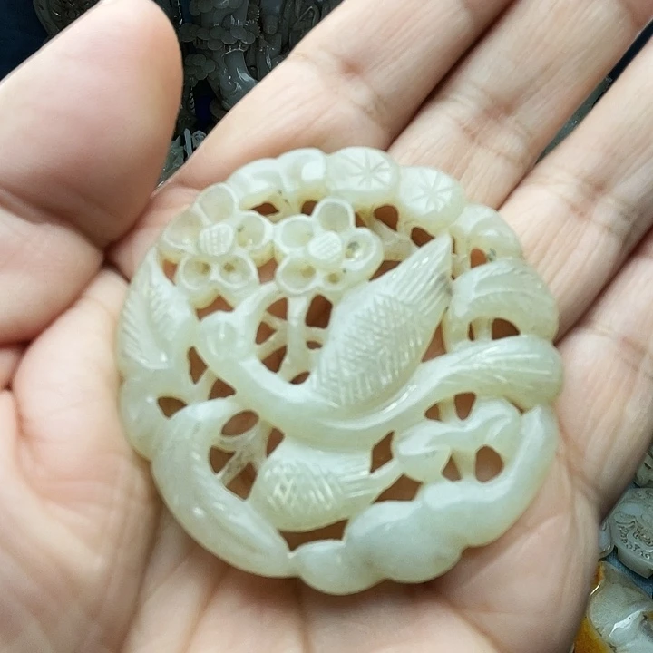 和田玉（青白玉）未镶嵌颈饰