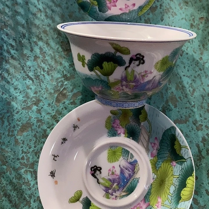 摆件陶红稀土荷花人物盖碗