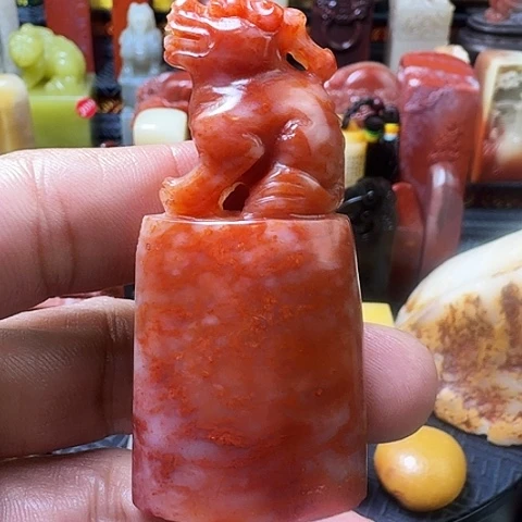 寿山石李紅善伯冻石