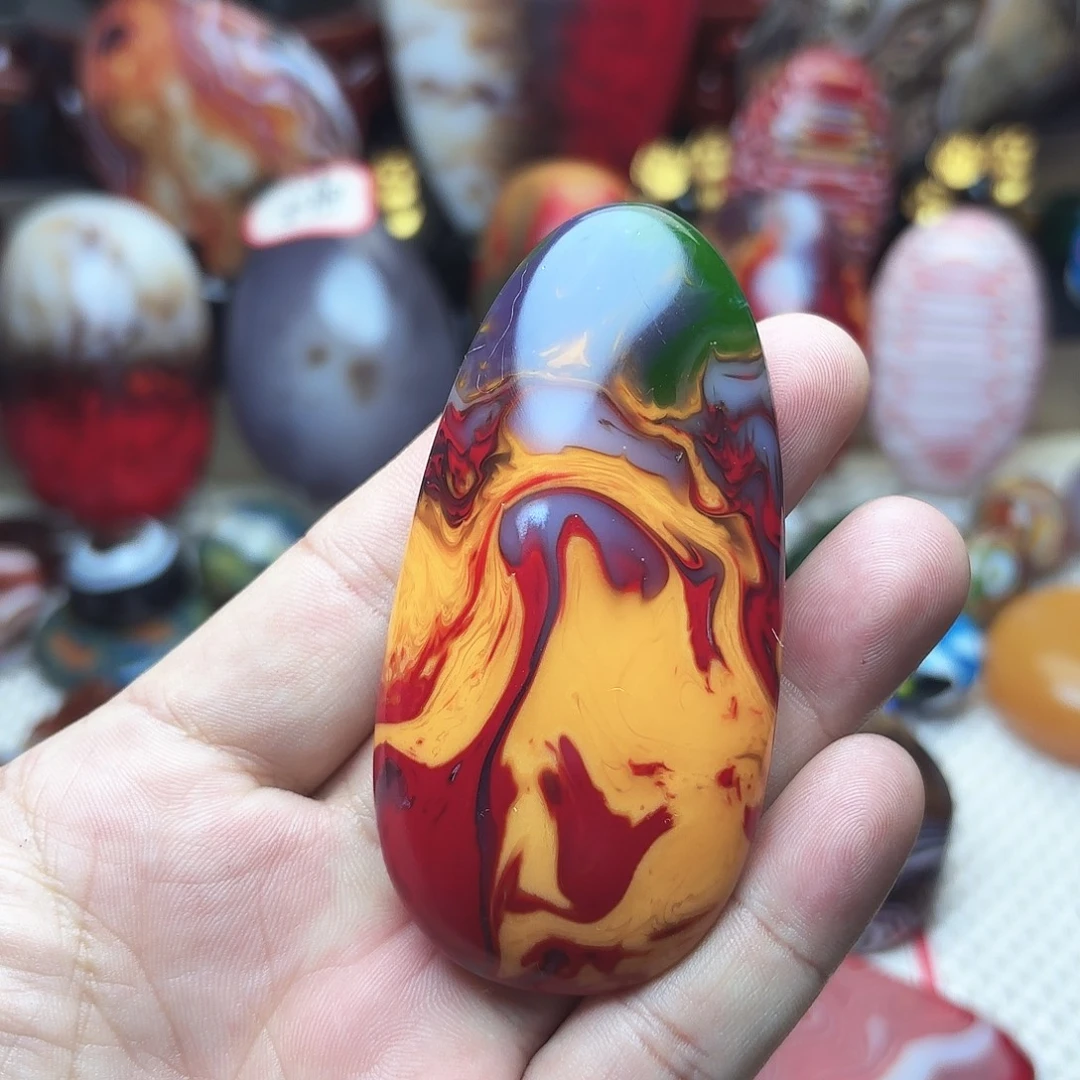 玛瑙/玉髓未镶嵌珠宝半成品