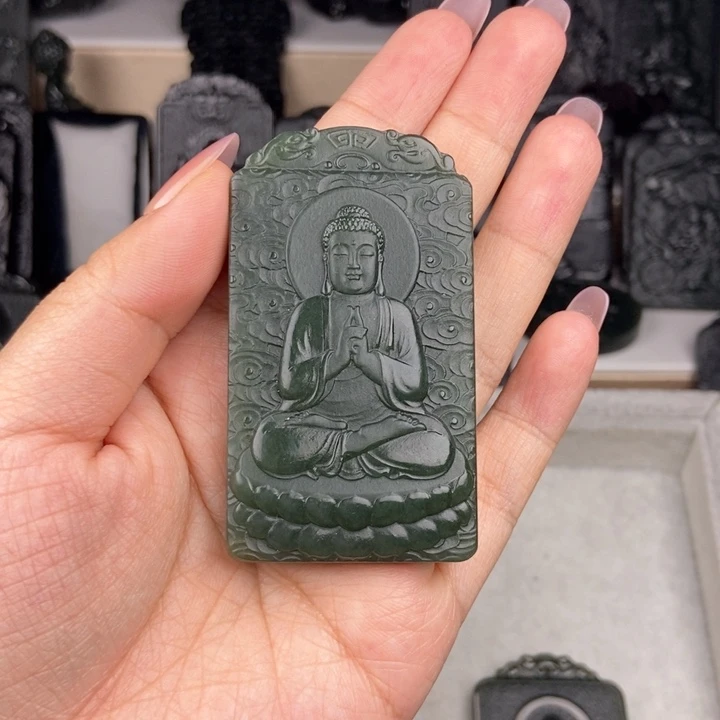 颈饰未镶嵌和田玉猴*