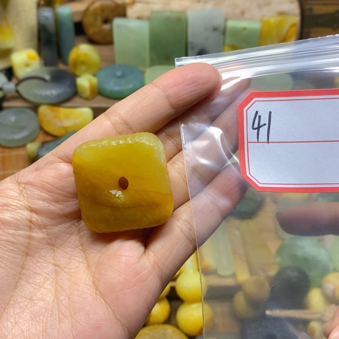 未镶嵌岫玉纯天然你**呀