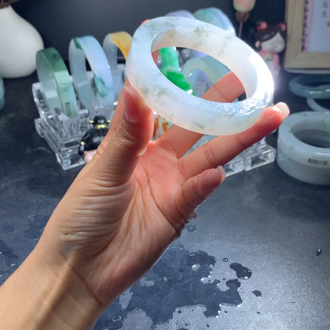 定制翡翠手镯未镶嵌