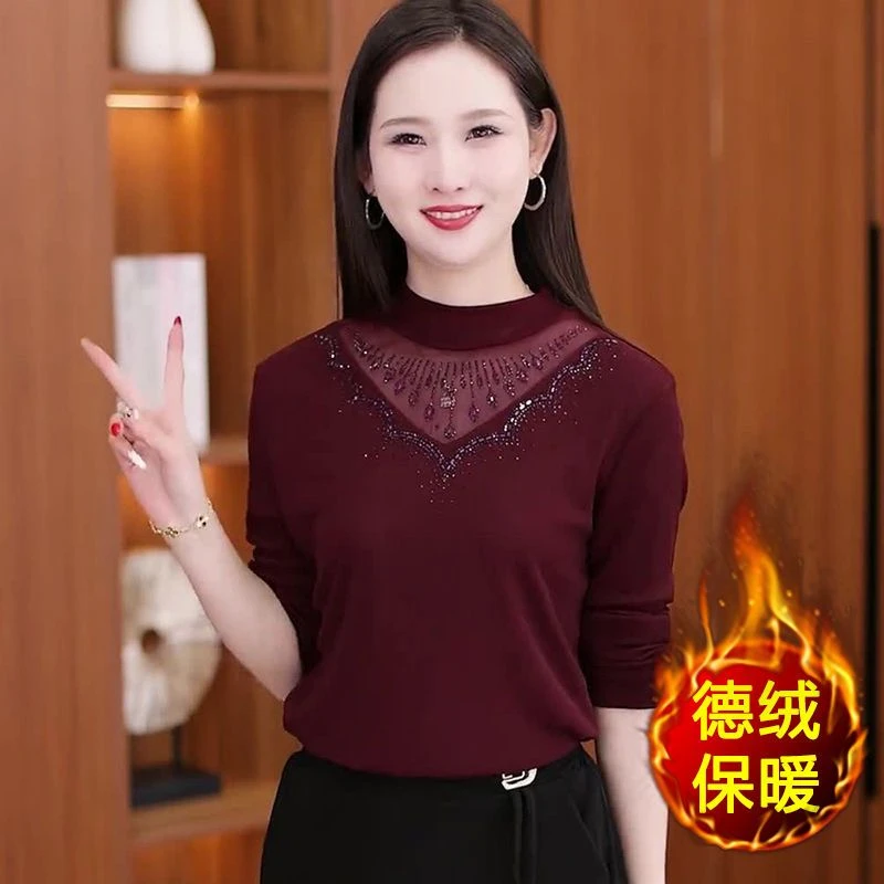 新款秋冬中老年时尚镂空烫钻加绒打底衫遮肚显瘦半高领长袖T恤衫