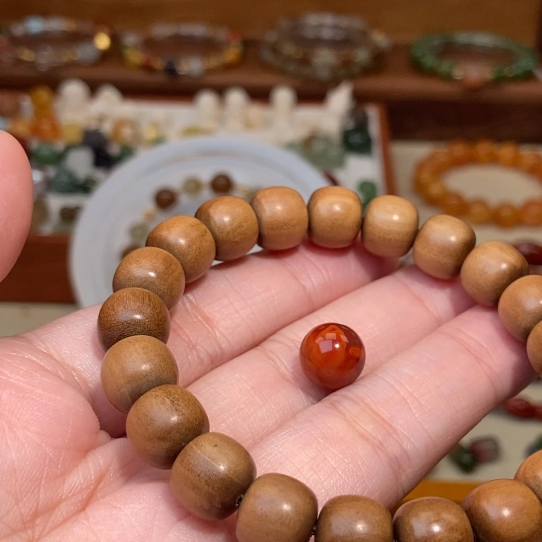 非洲檀香无事牌1111