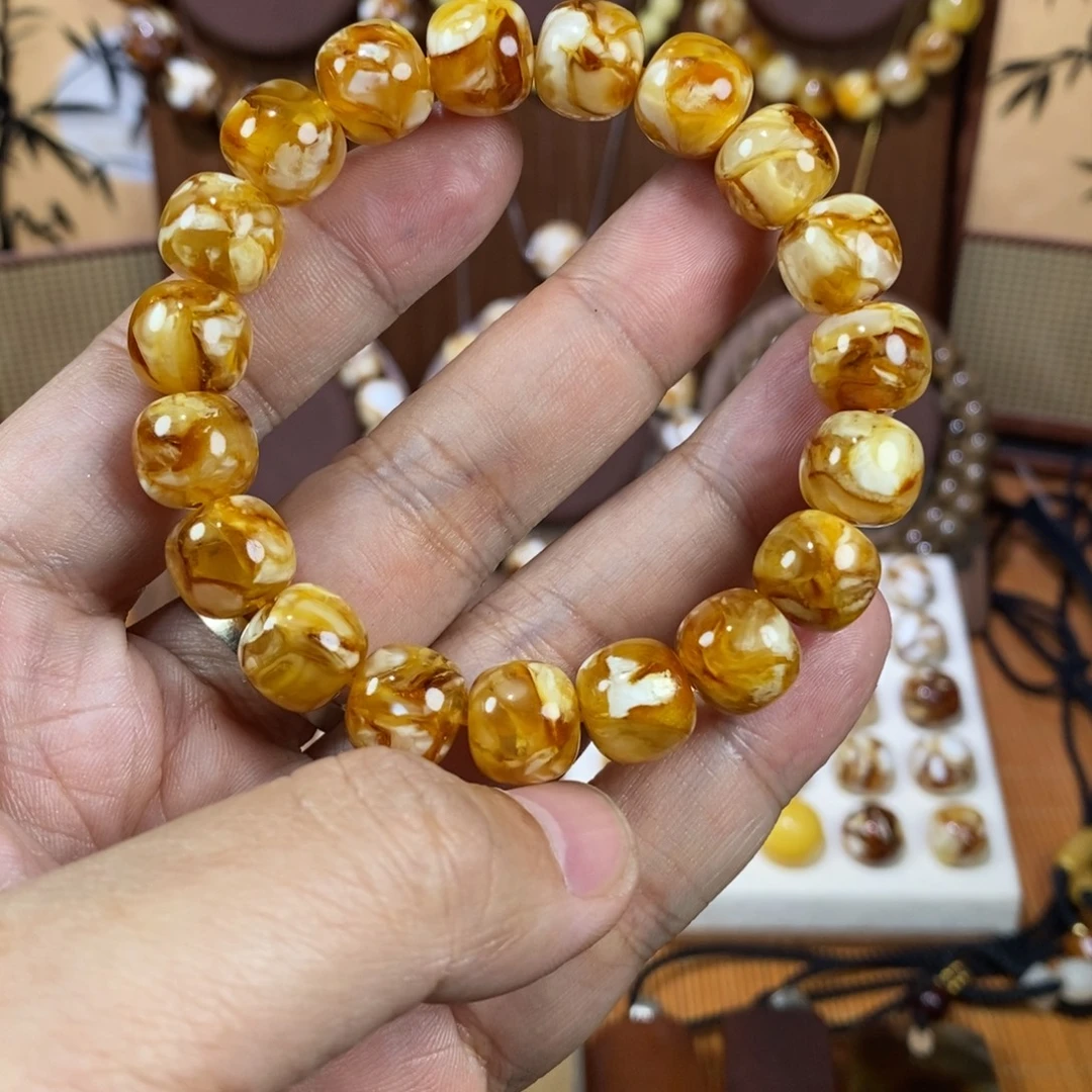 雷***志11.5沁色精工老型手串一条