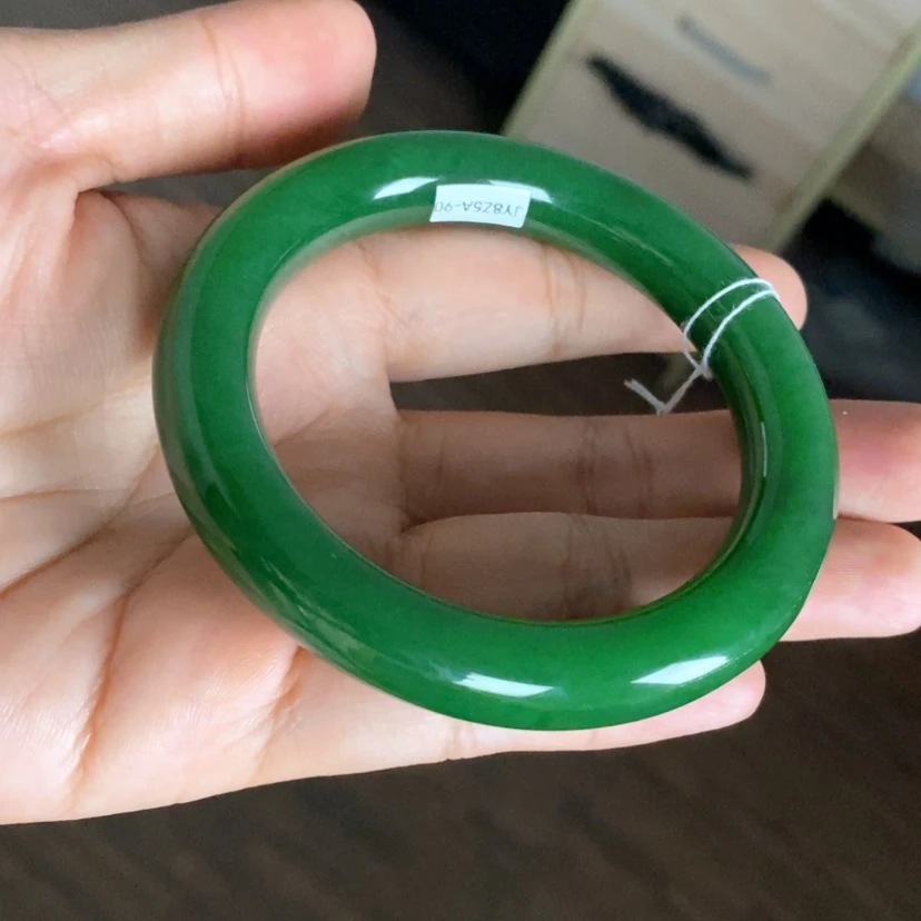 【闪购商品】未镶嵌手镯和田玉（碧玉）