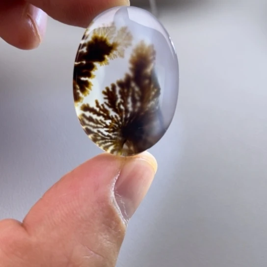 玛瑙/玉髓颈饰未镶嵌老*