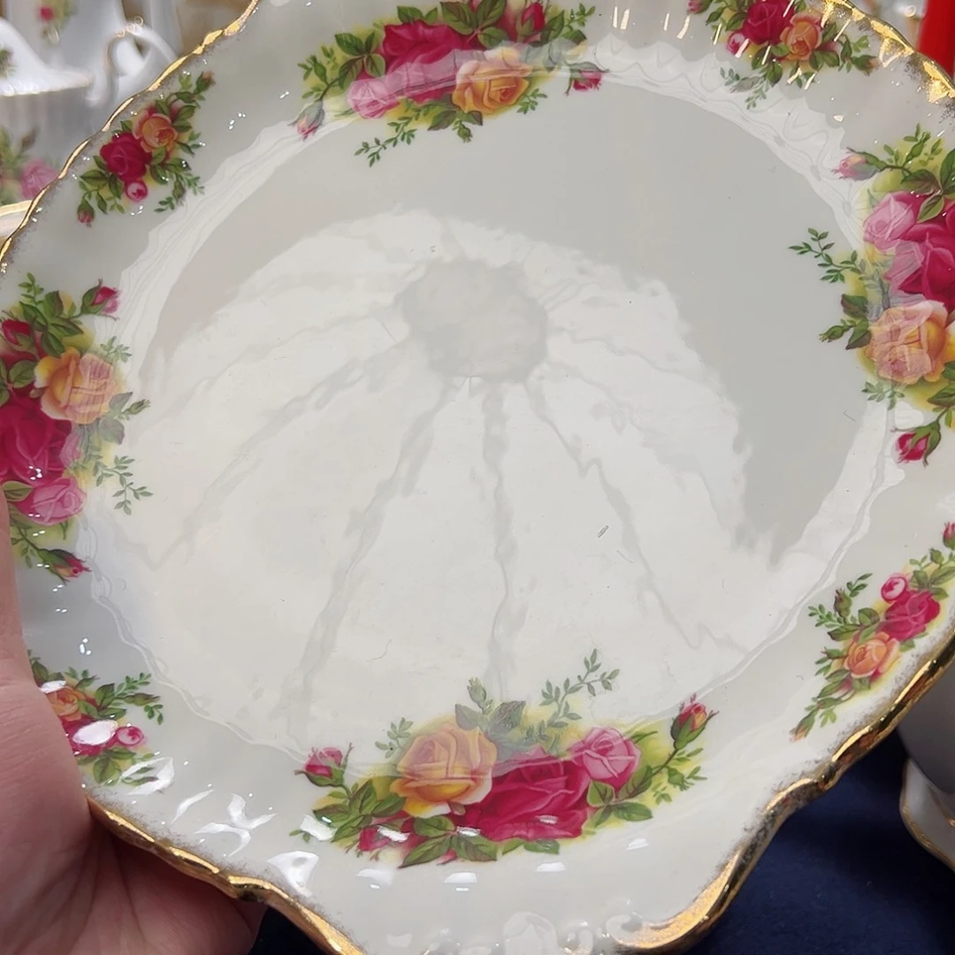 碟中古美物 老镇玫瑰