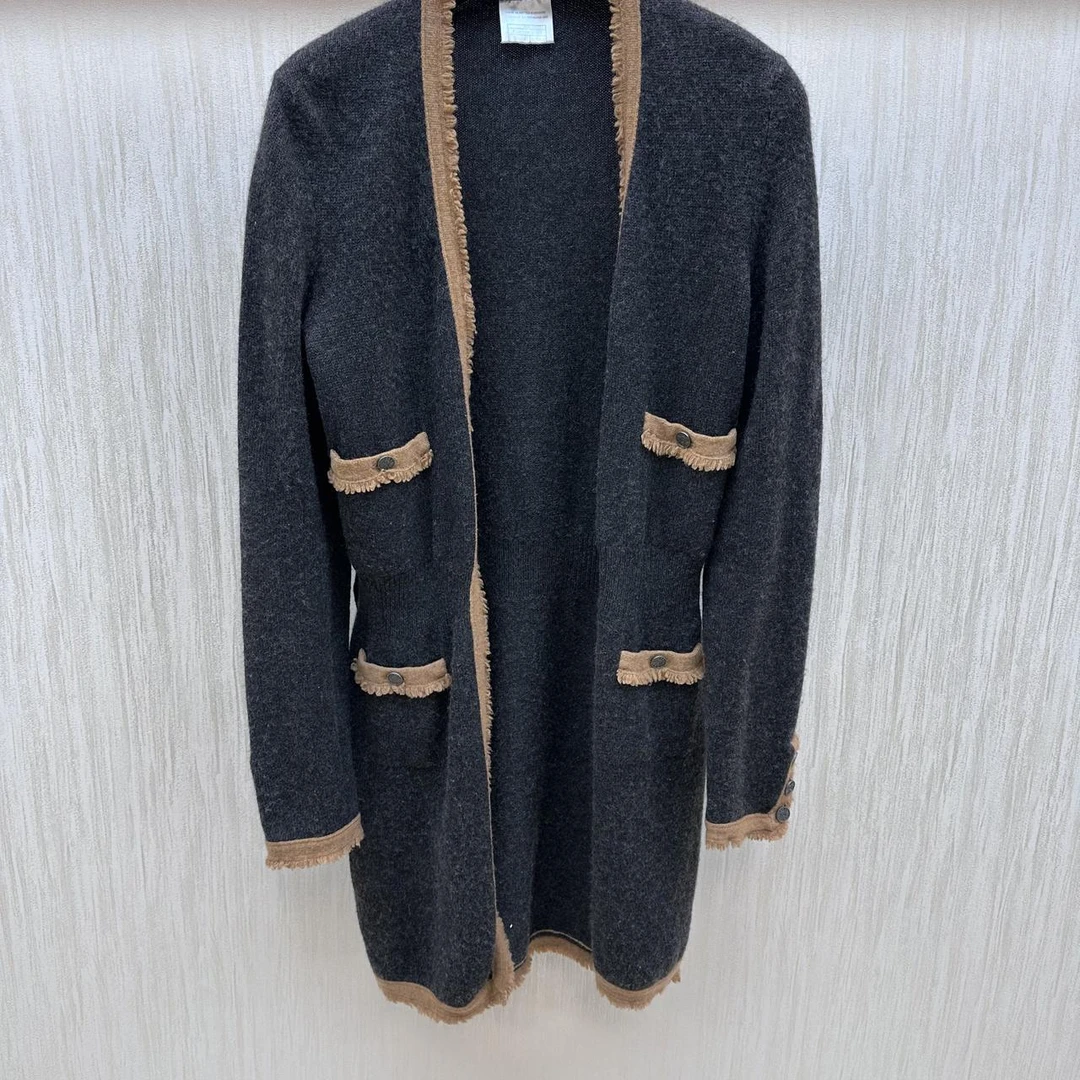 Chanel拼色灰色 女士毛衣 FR34