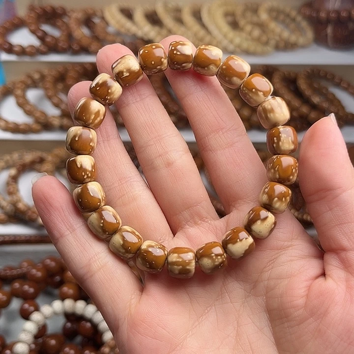 手串紫金鼠10*9实心花皮一物一拍
