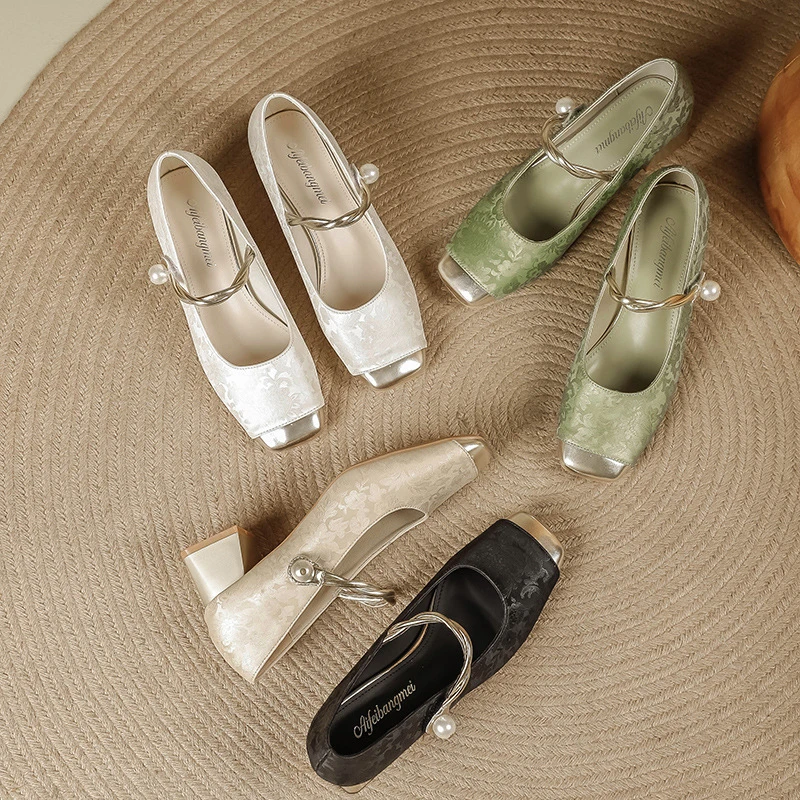 2025早春 5CM新中式法式复古方头珍珠一字带玛丽珍粗高跟浅口单鞋