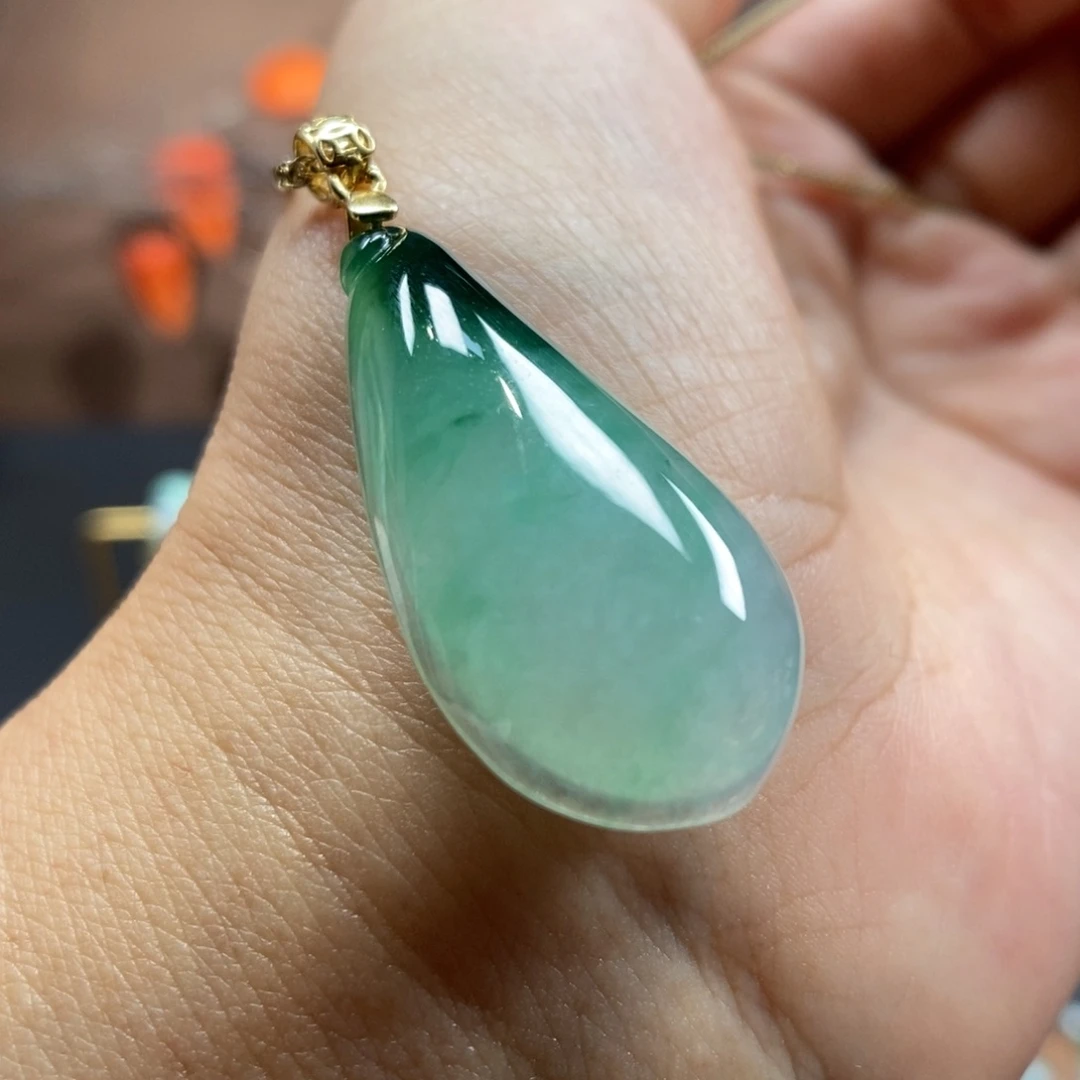 【闪购商品】颈饰银S925镶嵌翡翠21