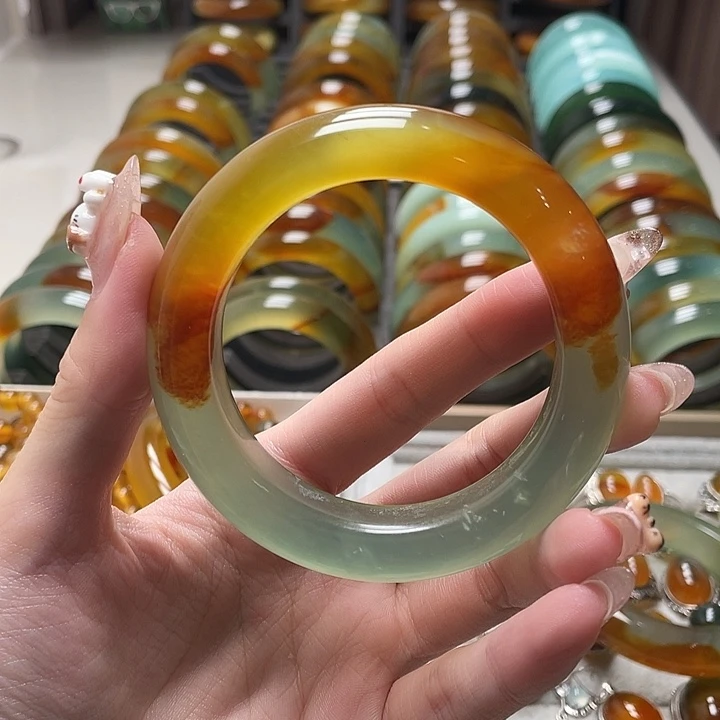未镶嵌蛇纹石玉手镯56.6
