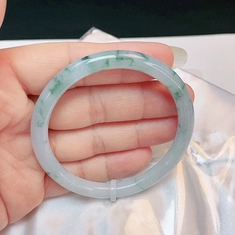 【闪购商品】翡翠手镯未镶嵌美人条55.3