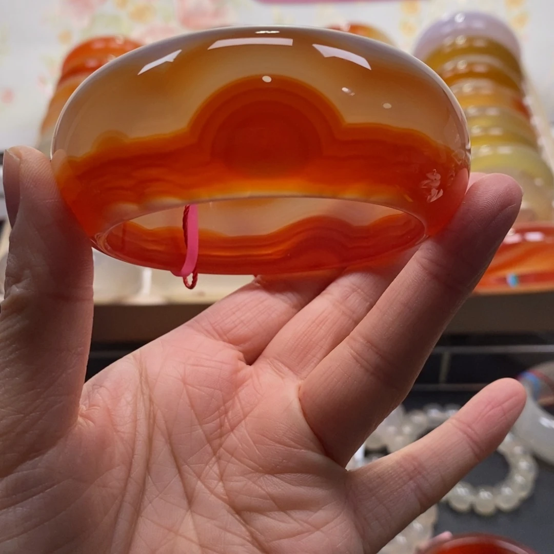 玛瑙/玉髓未镶嵌手镯马达加斯加62