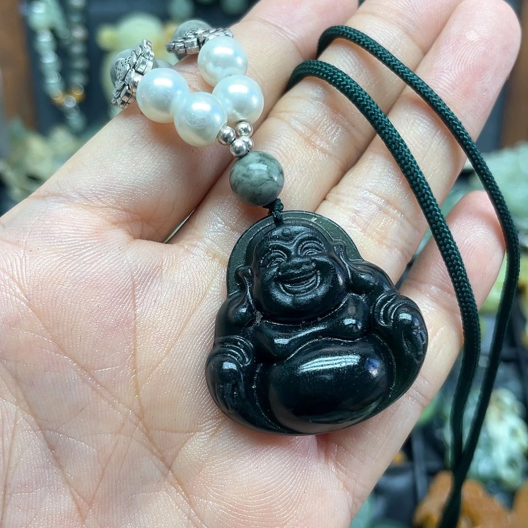 未镶嵌蛇纹石玉颈饰