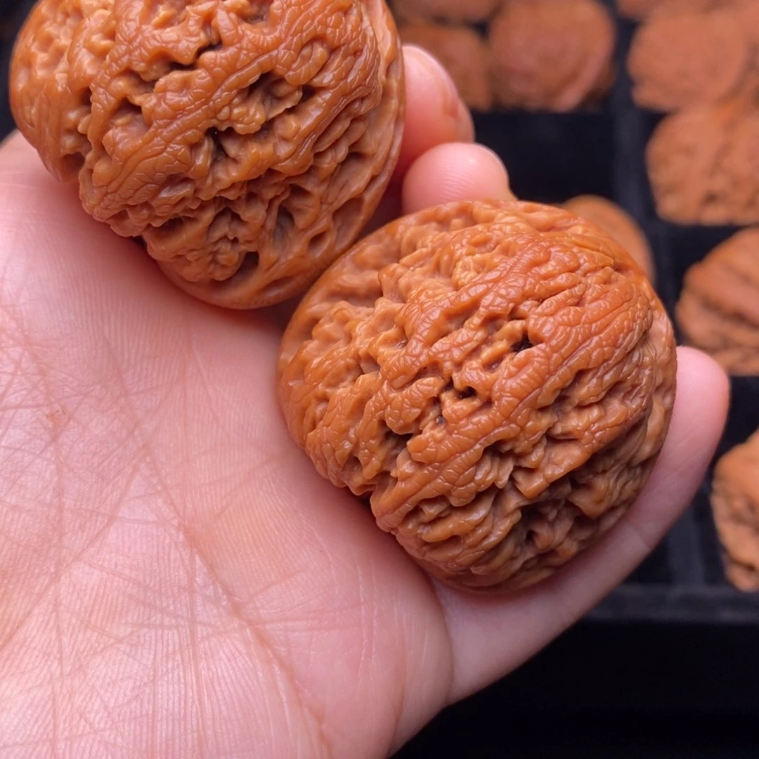 文玩核桃吊坠秦岭野生核桃