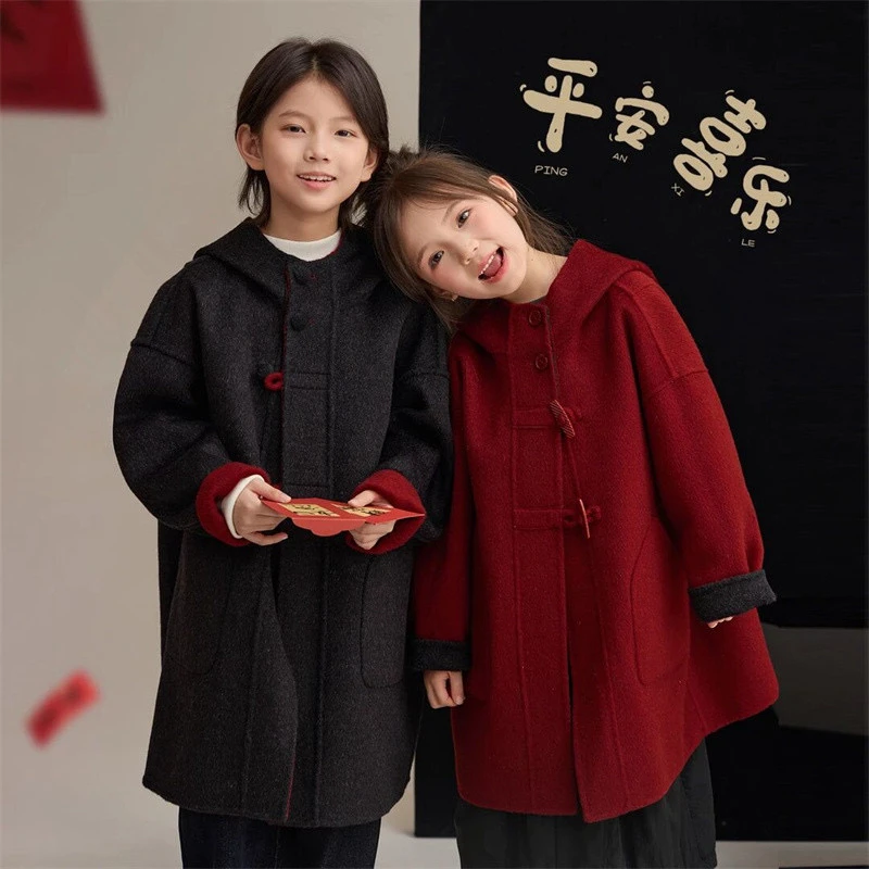 （双面穿）儿童双面穿牛角扣呢子连帽新年大衣