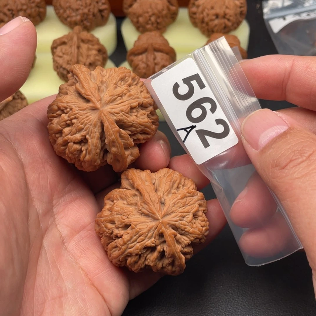 吊坠文玩核桃粗筋50