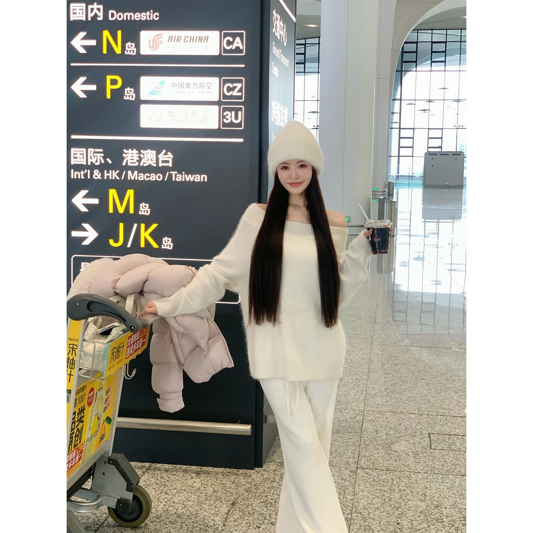 xinxin studio【白栀素雪】韩系秋冬宽松软糯一字肩毛衣上衣Q510188