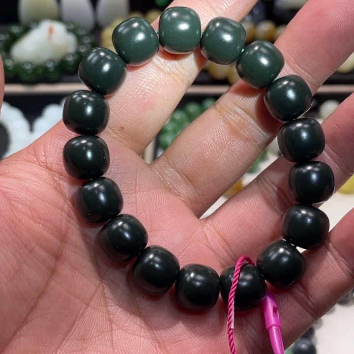 和田玉未镶嵌手串