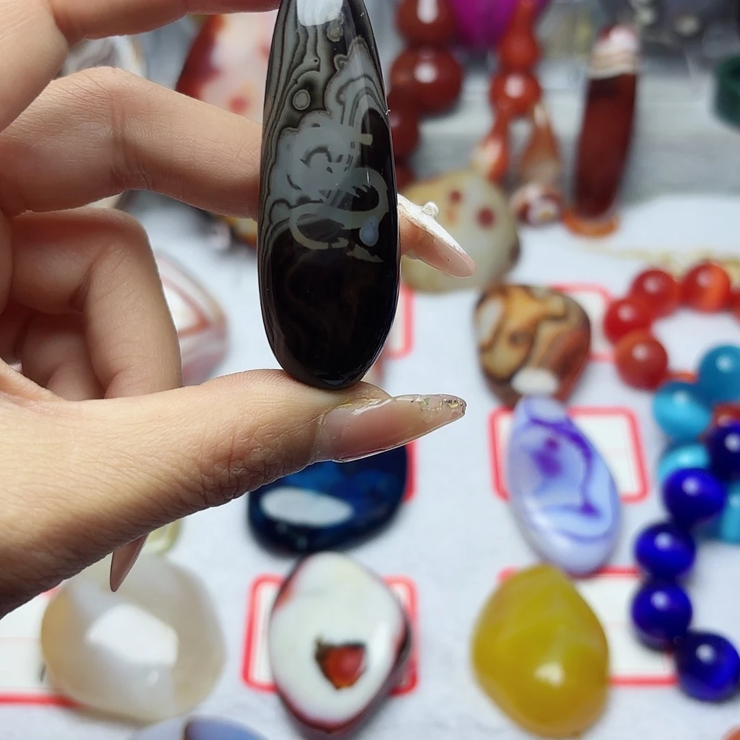 玛瑙/玉髓珠宝奇石未镶嵌