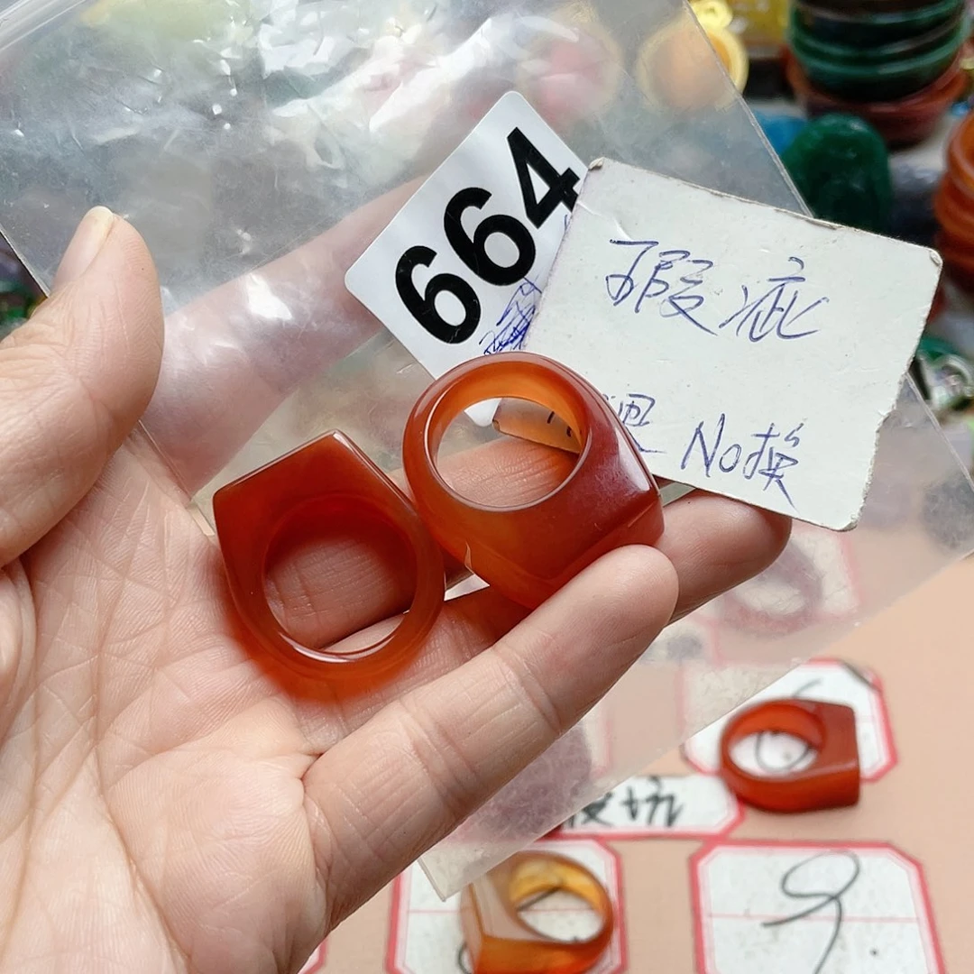 合金颈饰玛瑙/玉髓华**藏