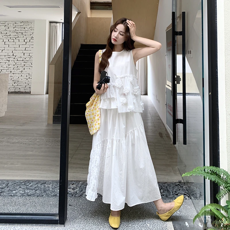 高腰背心上衣半身裙两件套女2025年显瘦新款蕾丝独特绝美减龄气质