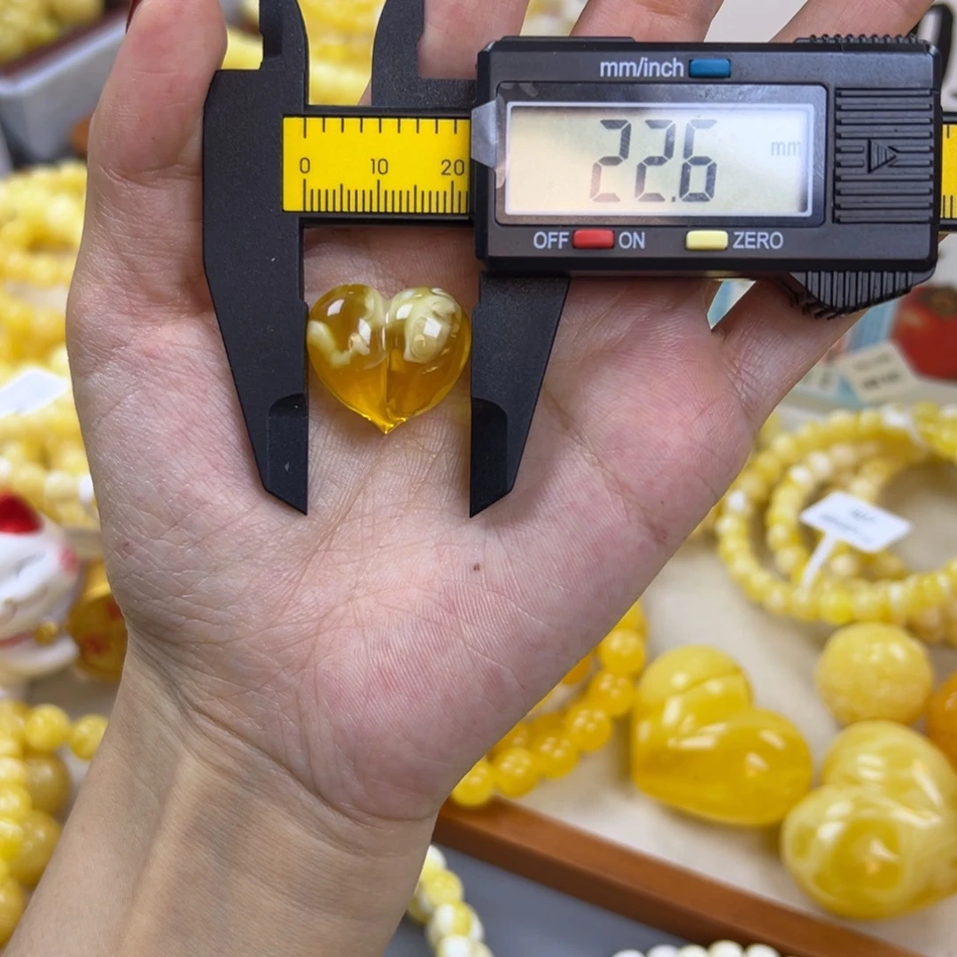 琥珀未镶嵌手链金珀飘花屁桃