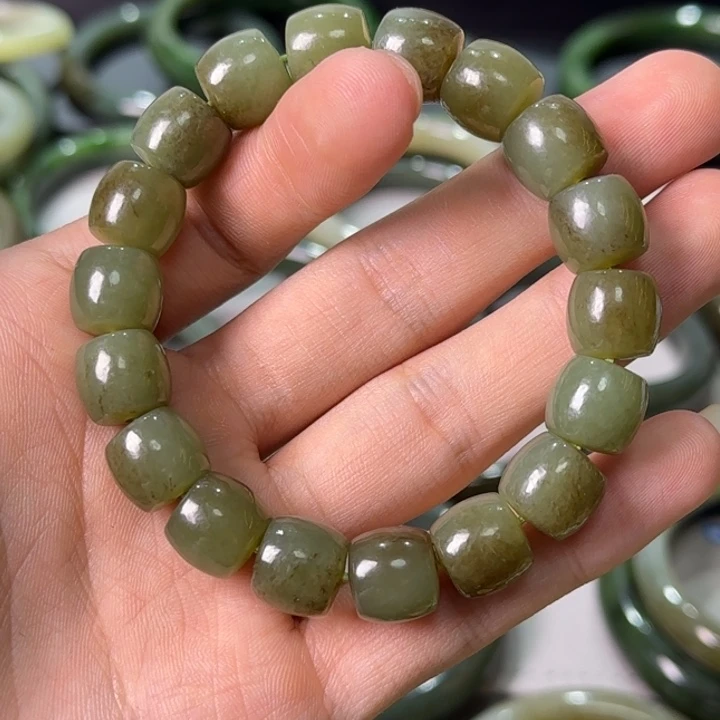 神***民和田玉（糖玉）未镶嵌手链