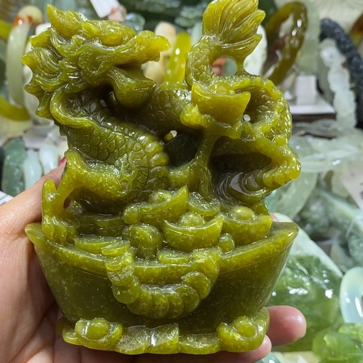 岫玉未镶嵌岫玉摆件