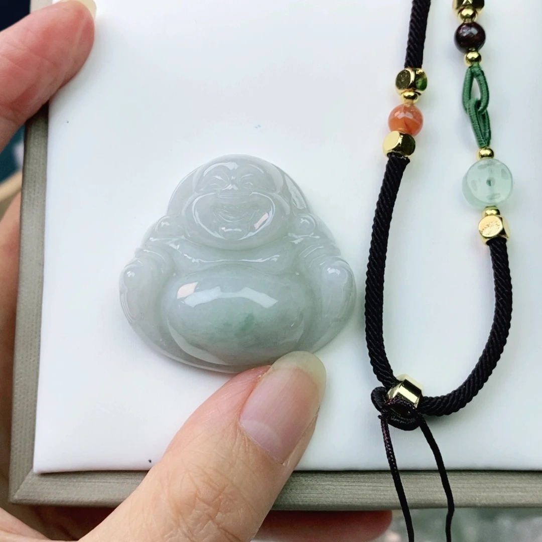 瑞***秋翡翠未镶嵌颈饰佛公